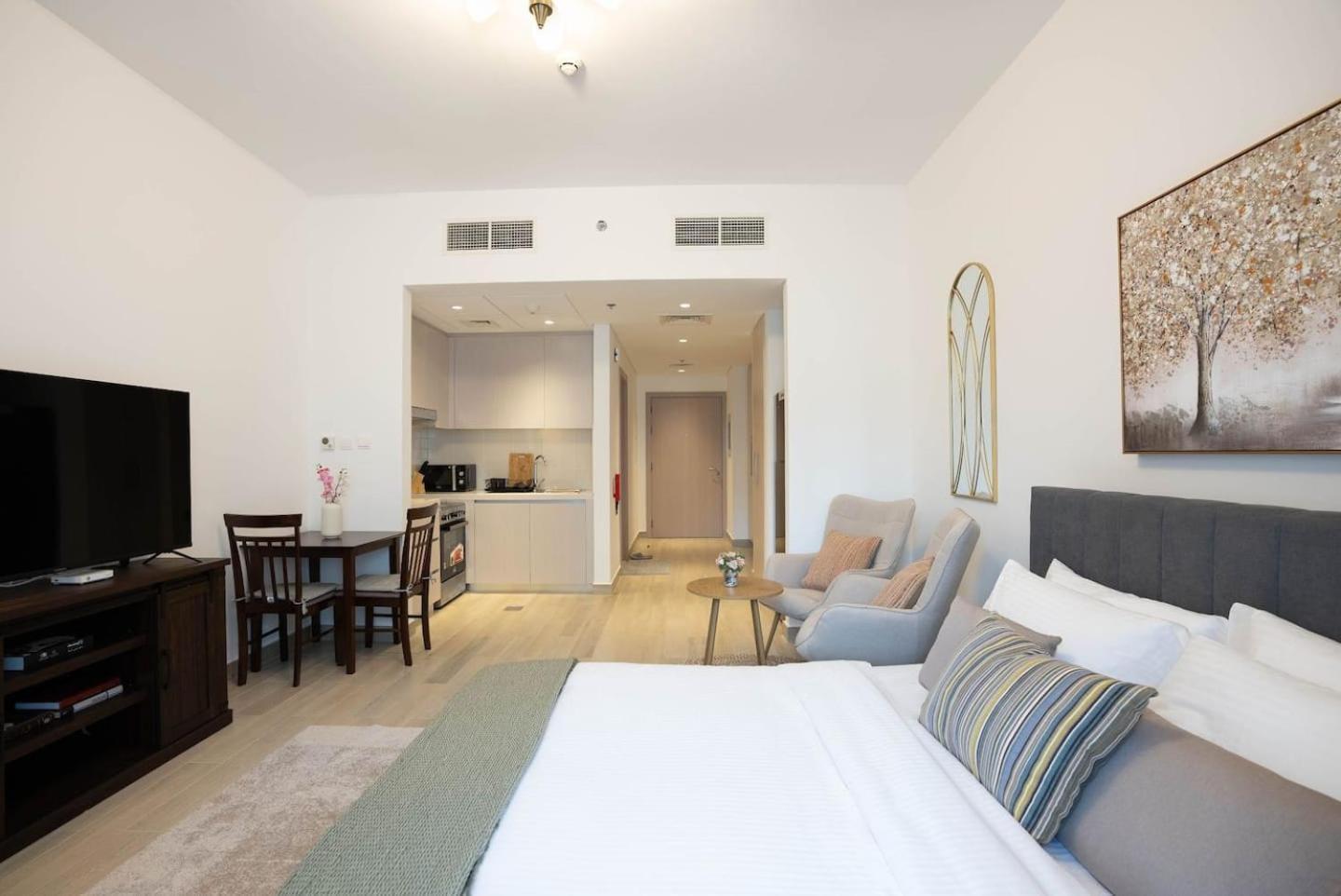 Apartment Romantic In Yas Canal View